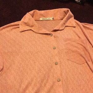 Short sleeve button up